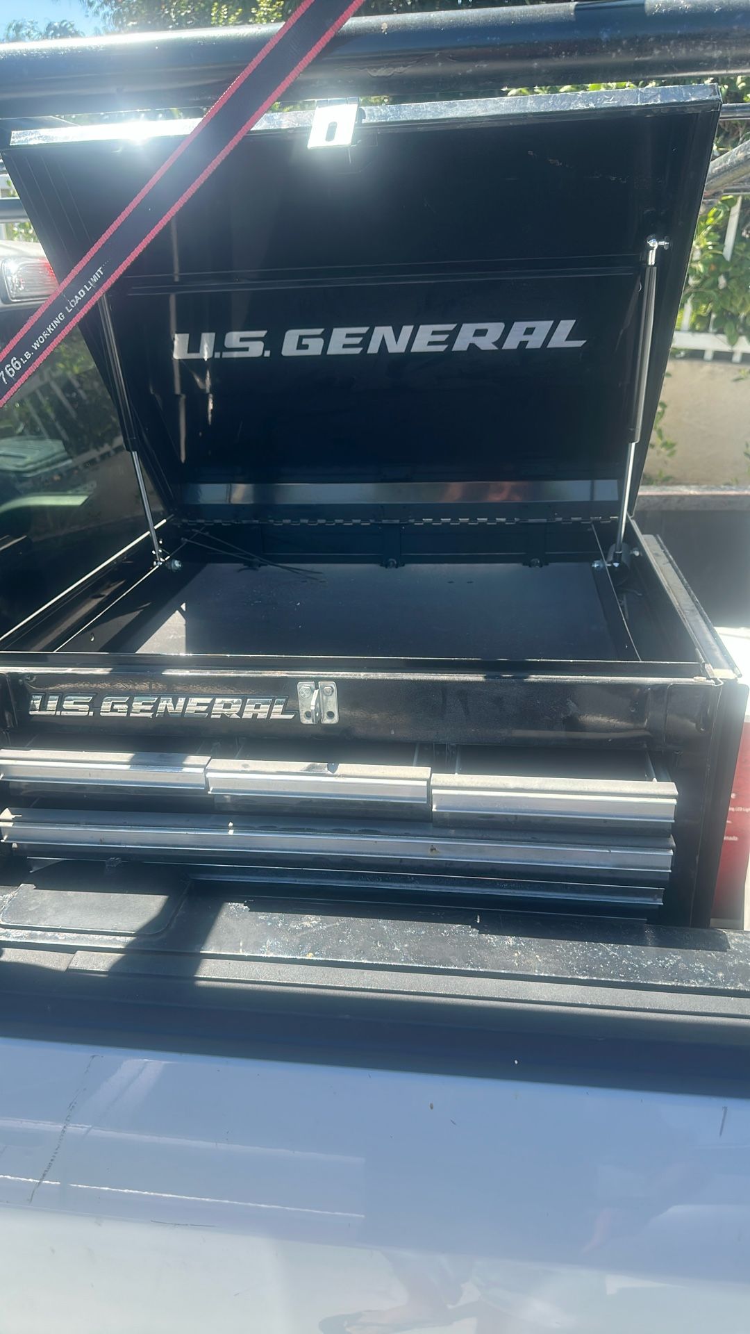 US GENERAL TOOL BOX