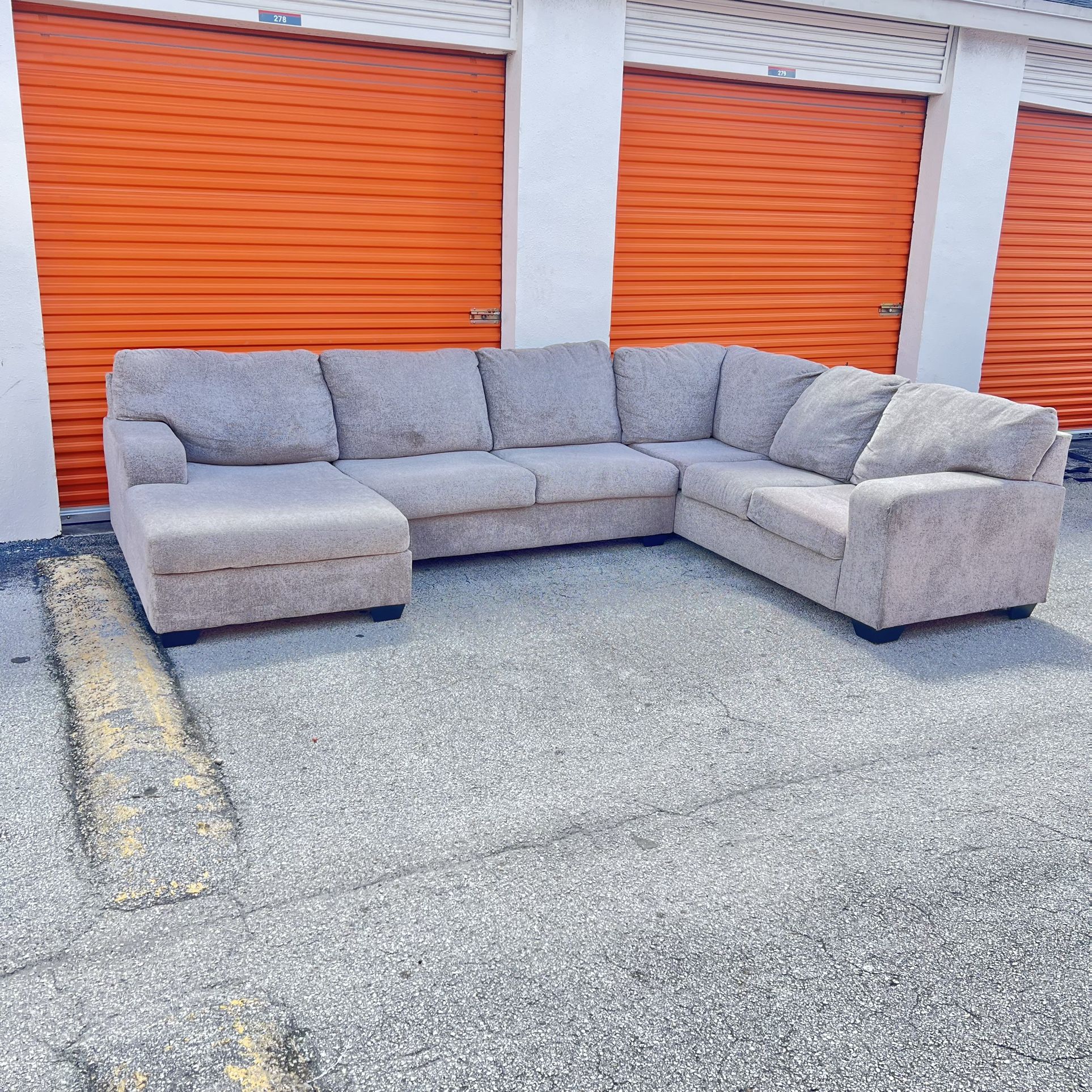 XL Light Gray U Shape Couch