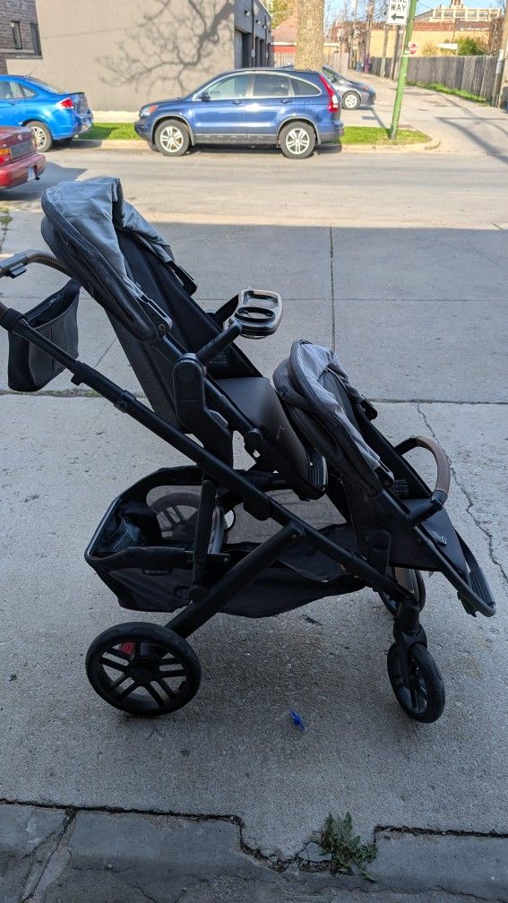 V2 Uppababy Double Stroller