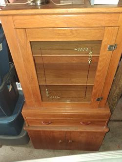 Wood Hutch