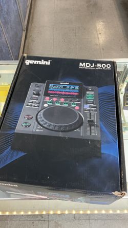 Gemini MDJ-500media player