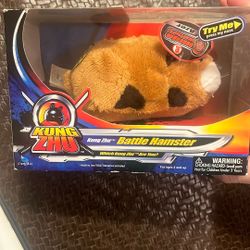 Azer Kung Zhu Battle Hamster Ninja Warriors NRFB Zhu Zhu Pets 2010 BROWN UG27