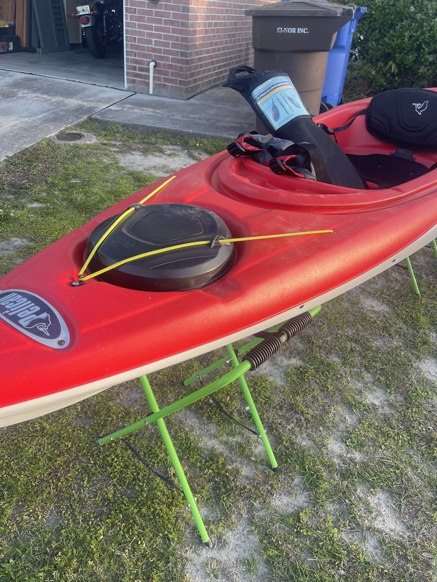 Pelican Kayak With Folding Paddle And Life Jacket