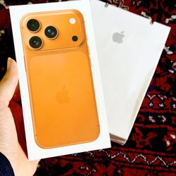 iPhone 17 Pro max 256Gb Cosmic Orange Factory Unlocked 