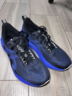 ASICS Nova Blast Size 8.5