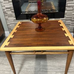 Mid Century Modern Acclaim Lane Table/Side Table