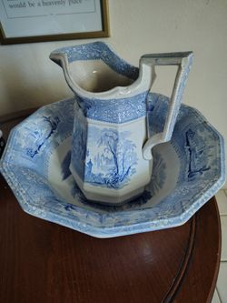 Antique Water Pitcher Made In The Country Of Colombia Ironstone FRISBURG