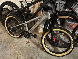Nukeproof Cub Scout 20 Kids Mountain Bike for Sale in Beaverton