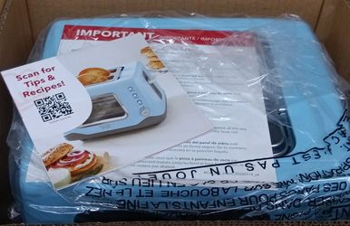 Rise by Dash Clear View 2-Slice Toaster ( Brand New, In Box ) For $30