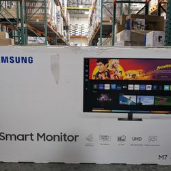 43" Smart Monitor M7 (M70D) 4K UHD with Streaming TV, Speakers and USB-C