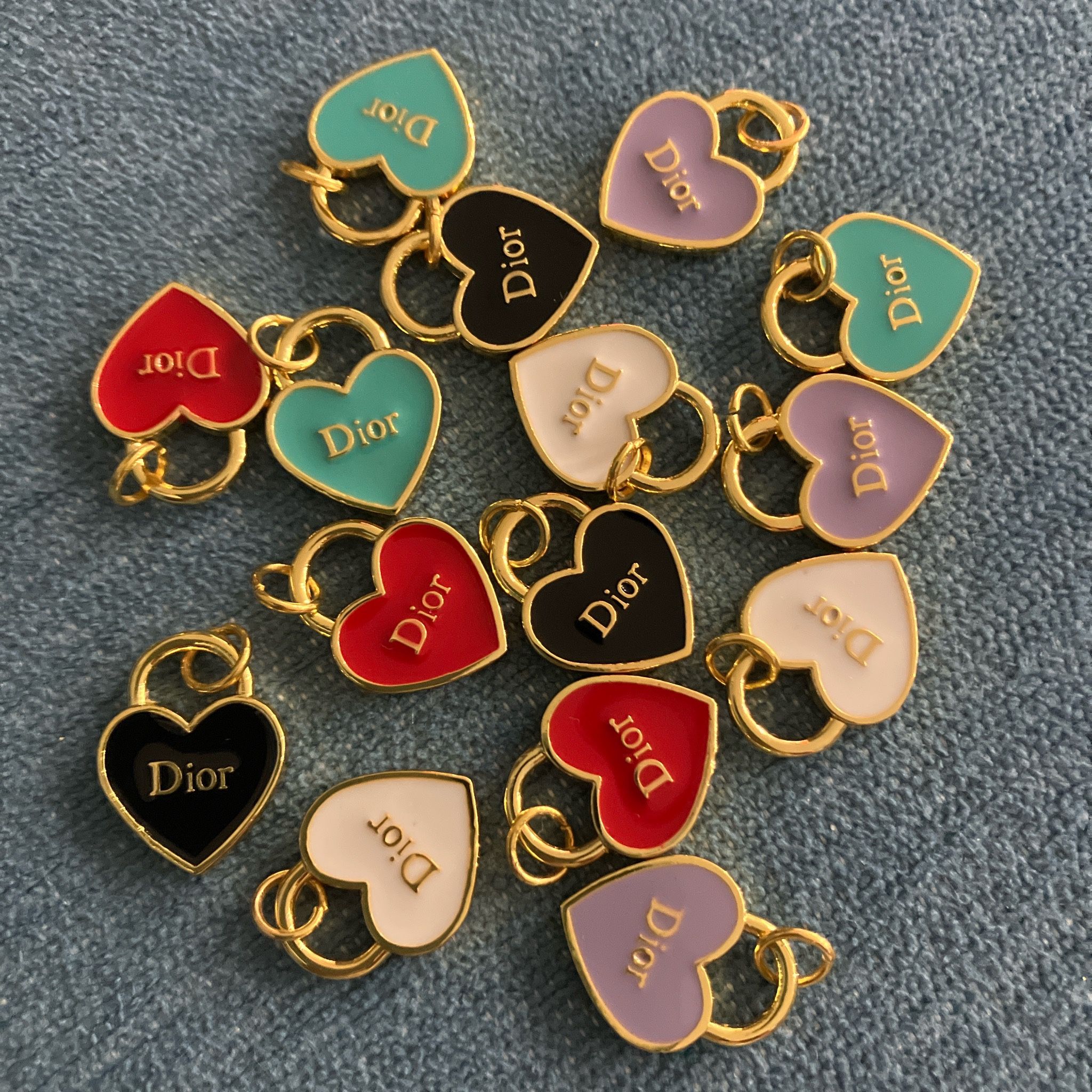 CD CHARMS (15)