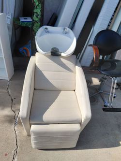 Used Salon Furniture 4 $@le