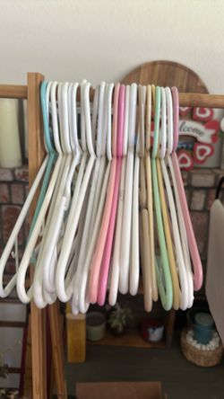Lots of 25 Plastic Hangers: $2.50