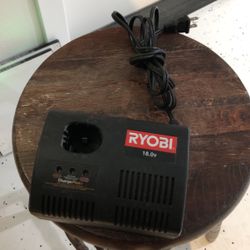 Ryobi Charger