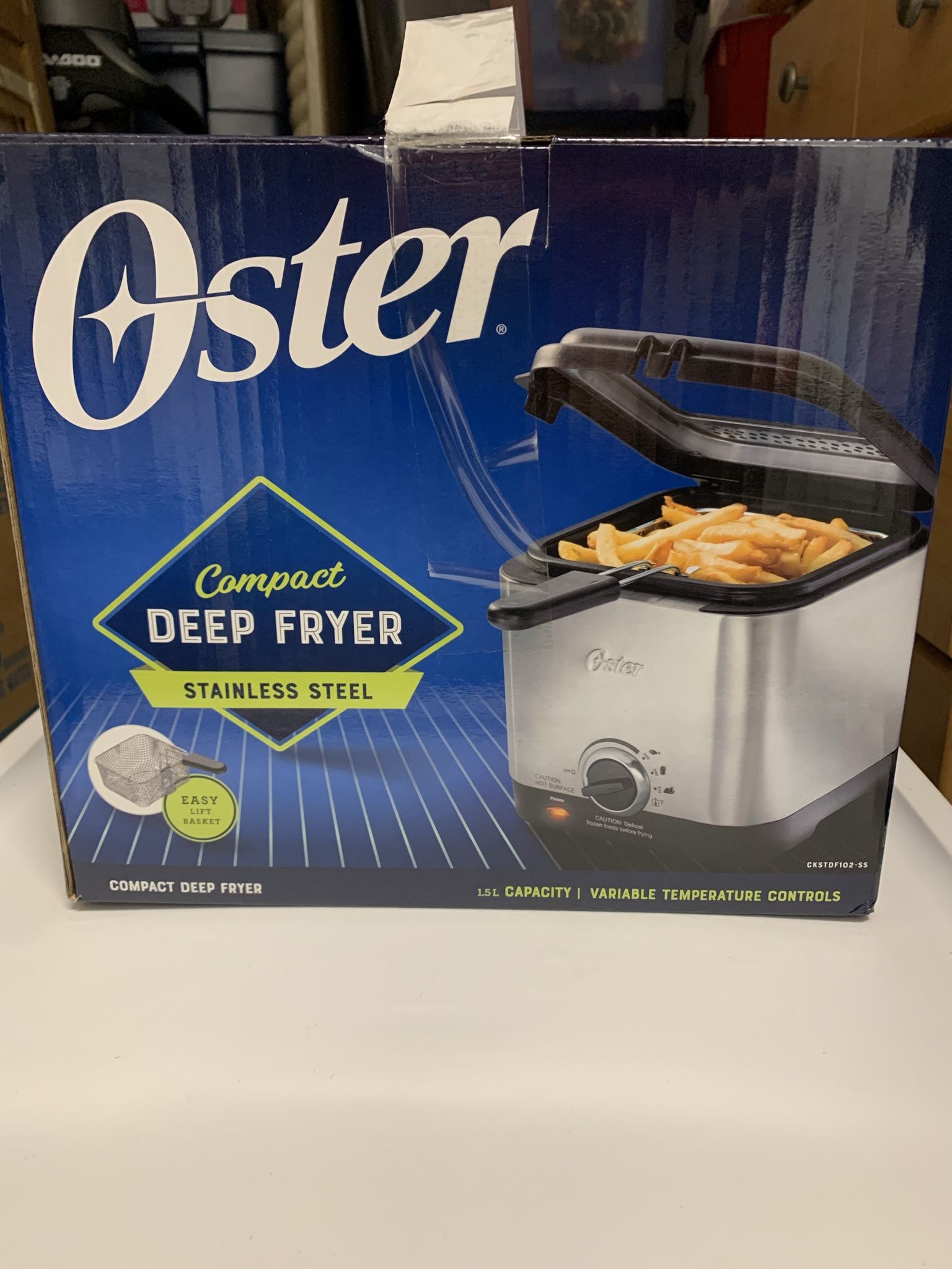 Oster Compact Deep Fryer