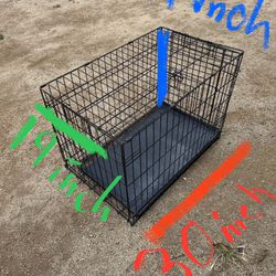Dog crate / kennel