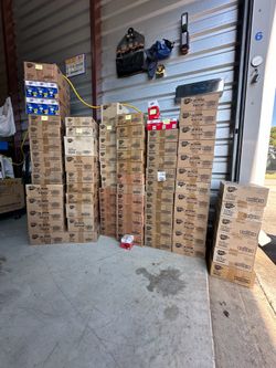 896 Brand New CarQuest Oil Filters - Bulk Lot / Mechanic Shop Supplies