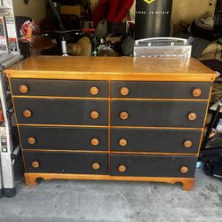 8 Drawer Dresser