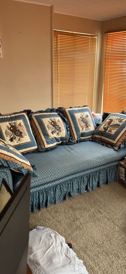 Couches And Coffee Tables For Sale