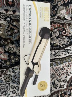 HOT TOOLS 24K Gold Professional 1 1/2" Extended Barrel Curling Iron with Clamp for Loose Curls - 24K
