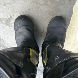 Globe Shadow XF Structural Firefighting Boots Size