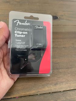 Fender guitar tuner clip on