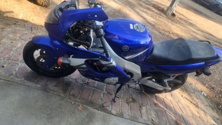 2005 yamaha yzf600r6