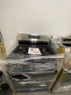 GE GGF600AVSS Range