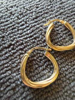 14k Italian gold earrings