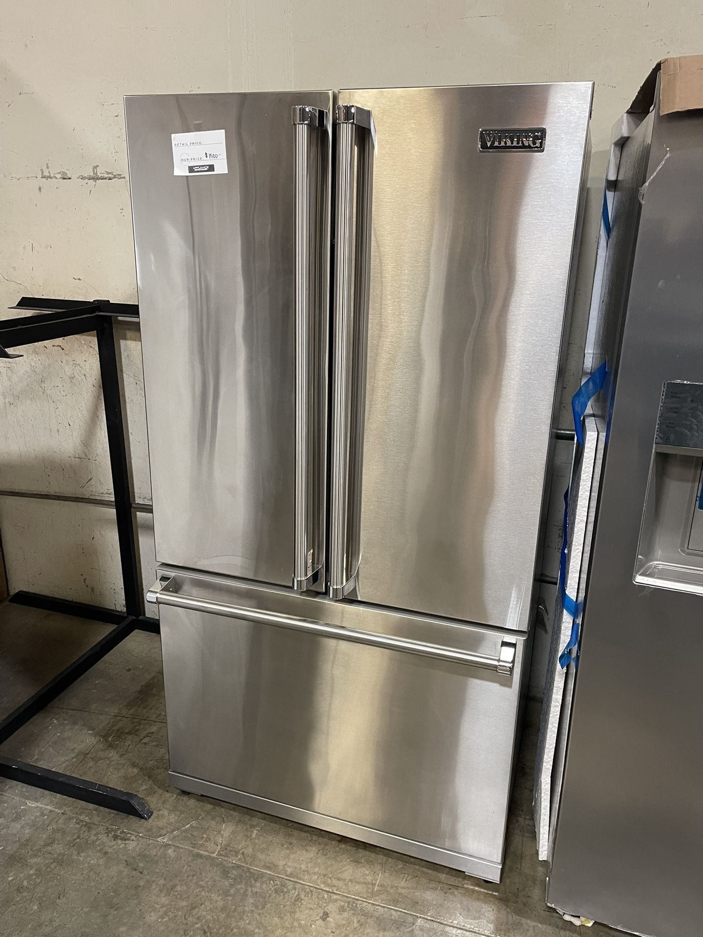 VIKING COUNTER DEPTH FRENCH DOOR REFRIGERATOR