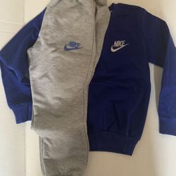 New Children’s 2 Piece Nike Size 1-5