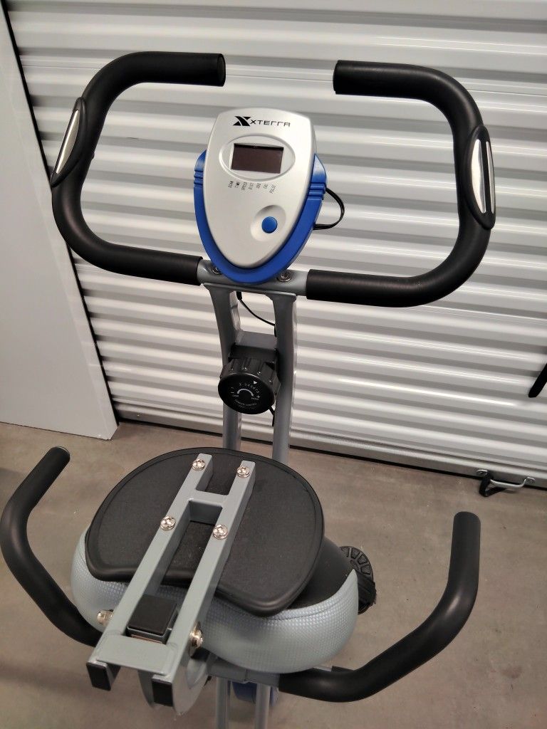 XTERRA Fitness Folding Exercise Bike