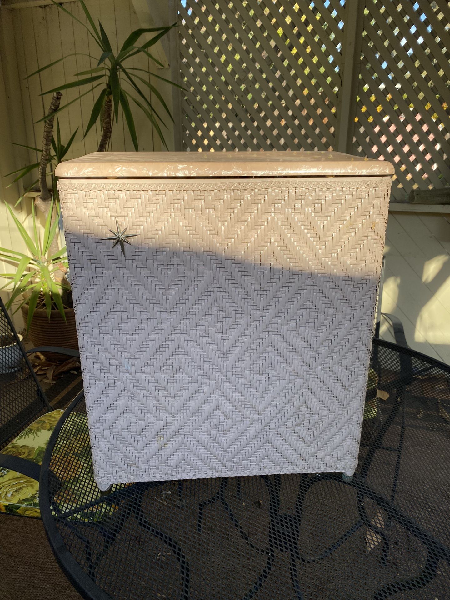 Mid Century Modern Vintage Pink Laundry hamper