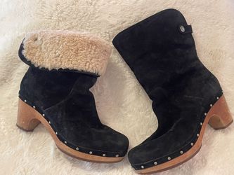 UGG booties $65 size 6