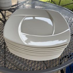 Platos Cuadra 