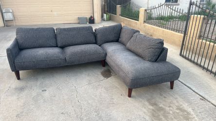 I’m Selling This Set Of Couches For 250 Or Best Offer. Very Very Nice Cap.