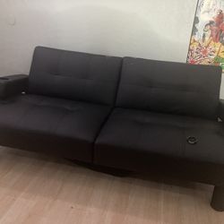 Black Futon 