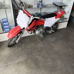 Mini dirtbike in good condition conditions with paperwork