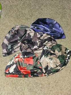 Youth skull caps
