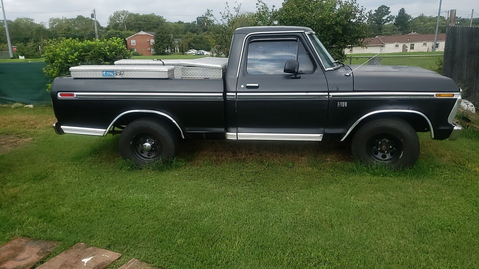 73 Ford f100 ranger 2wd swb