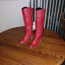 Diba True, Red,size 8 U.s.
