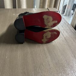 Botas Christian louboutin  size 39