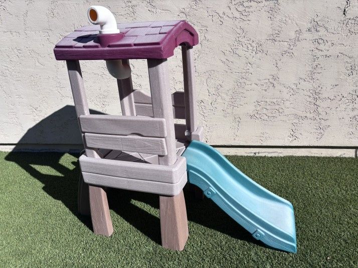 Step2 Kids Treehouse Slide Structure