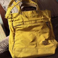 Fjallraven Totepack Yellow Mustard 