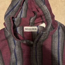 Bugle boy pull over fleece
