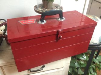 Vintage Toolbox expanding four drawer locking