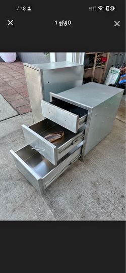 Stainless steel Outdoor kitchen drawers and pull out trash can holder lot