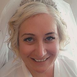 swarovski crystal Tiara And Veil 