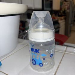 NUK 5oz plastic bottle