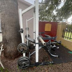 Weight lift machine.